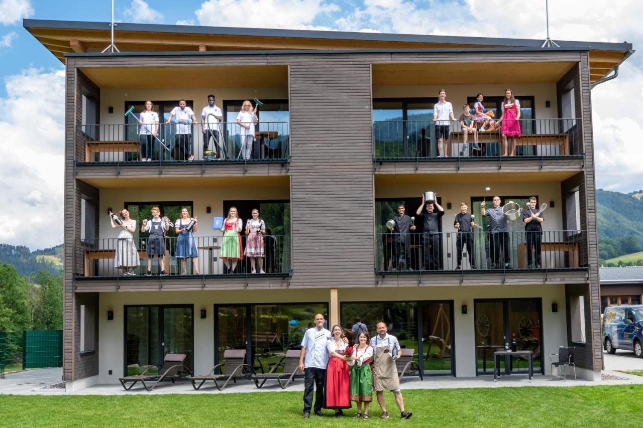 Goldener Adler Oberried - Hotel & Appartements Luaran gambar