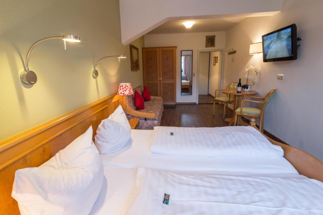 Goldener Adler Oberried - Hotel & Appartements Luaran gambar