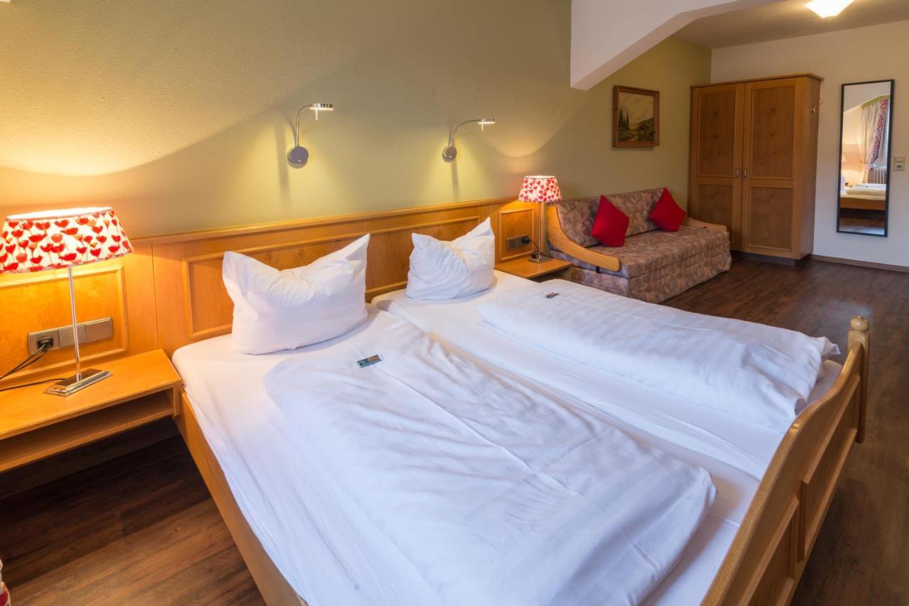 Goldener Adler Oberried - Hotel & Appartements Luaran gambar