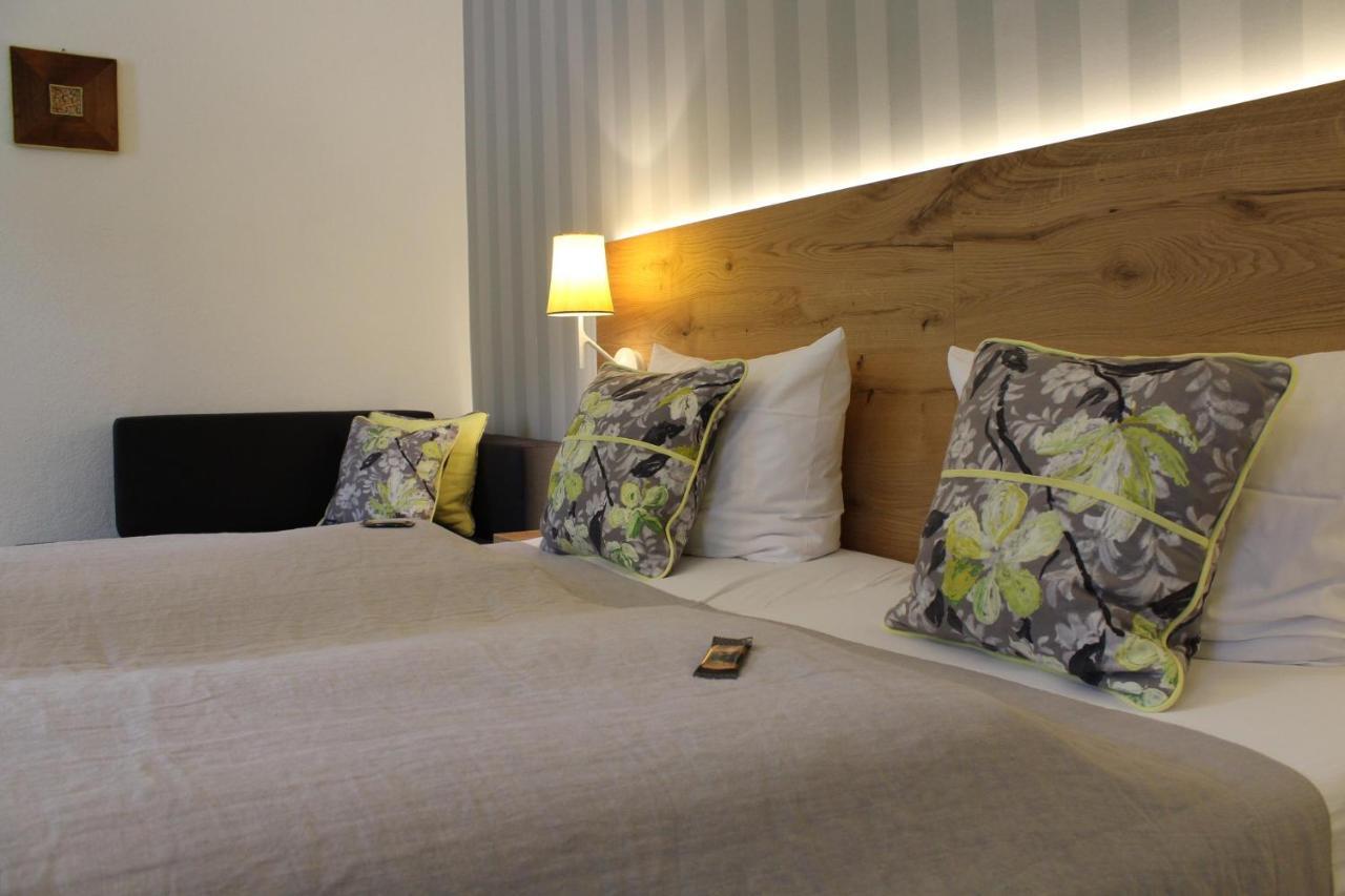 Goldener Adler Oberried - Hotel & Appartements Luaran gambar
